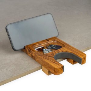 Guitar Neck Rest comes with Plectrum organizer & mobile holder slot for easy accessibility at one place.